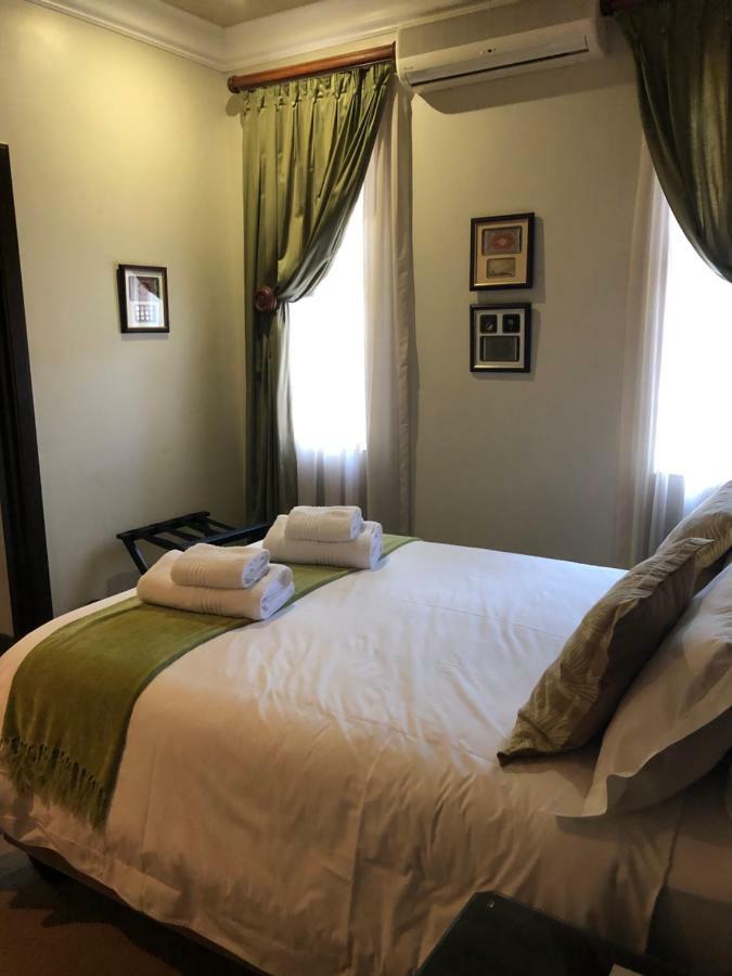 Goodey'S Guesthouse Pretoria-Noord Exterior foto